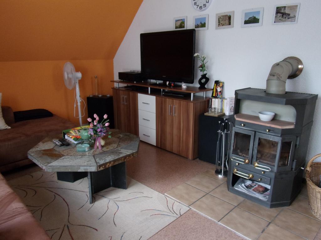 Ferienwohnung Hartmann Frankenau Exterior foto